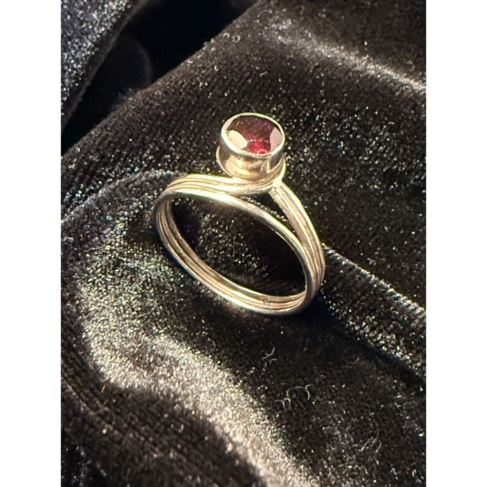 Maria-Tina Greek Island House .75ct Garnet Spiral of Life Ring size 7.25